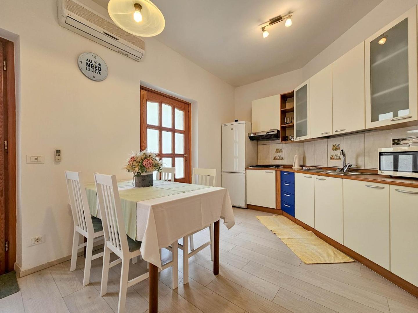 דירות Novigrad Istria Zigante מראה חיצוני תמונה